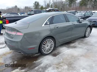 2017 Lincoln MKZ Reserve with VIN 3LN6L5F98HR612846, listed as a IAAI auction lot 41633453 with 112,213 mi miles. Bid and sale history available at carsss.com. Image 4.