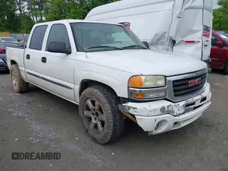 2005 GMC Sierra 1500 SLE z VIN 2GTEC13T551371398, wystawiony jako IAAI lot #42123482 z przebiegiem 331 459 mil mil oraz . Historia ofert i sprzedaży dostępna na DreamBid. Obrazek 1.