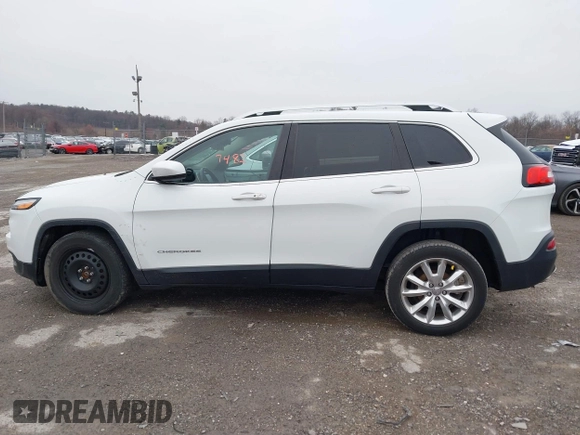 2016 Jeep Cherokee High Altitude with VIN 1C4PJLDB3GW160745, listed as a IAAI auction lot 41847482 with 125,180 mi miles. Bid and sale history available at carsss.com. Image 14.