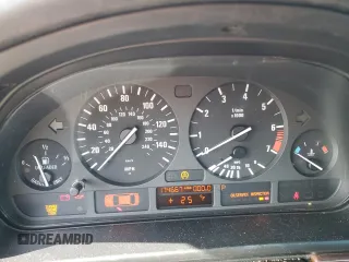 2000 BMW 5 Series 528iA with VIN WBADM6344YGV03599, listed as a Copart auction lot 45281325 with 174,667 mi miles and Salvage Title. Bid and sale history available at carsss.com. Image 9.