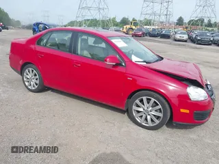 2010 Volkswagen Jetta Wolfsburg Edition с VIN 3VWRA7AJ9AM046894, выставлен на аукционе IAAI как лот 42344463 с пробегом 113 404 миль миль и . История ставок и продаж доступна на DreamBid. Изображение 1.