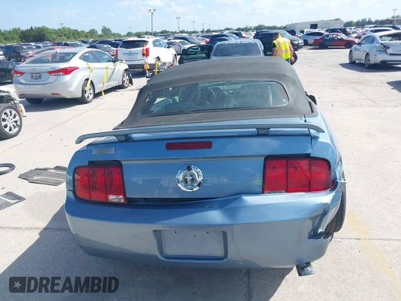 2006 Ford Mustang Standard with VIN 1ZVFT84N065224870, listed as a IAAI auction lot 41966185 with 106,780 mi miles and . Bid and sale history available at carsss.com. Image 16.