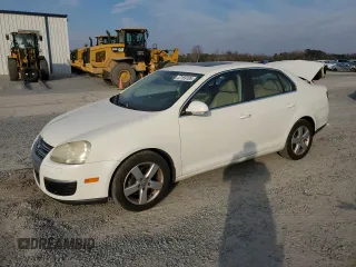 2008 Volkswagen Jetta Sedan SE with VIN 3VWRM71K98M166785, listed as a Copart auction lot 47169185 with 146,956 mi miles and Salvage Title. Bid and sale history available at carsss.com. Image 1.