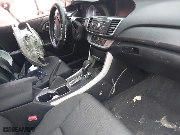 2015 Honda Accord Sedan LX with VIN 1HGCR2F39FA273071, listed as a IAAI auction lot 41532643 with 186,585 mi miles. Bid and sale history available at carsss.com. Image 5.