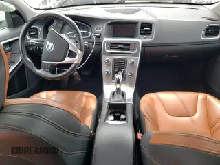 2018 Volvo S60 Inscription Platinum with VIN LYV402HM6JB162465, listed as a Copart auction lot 52248675 with 67,661 mi miles and Salvage title. Bid and sale history available at DreamBid. Image 8.