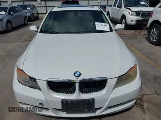 2007 BMW 3 Series 328i with VIN WBAVA37577NL11991, listed as a IAAI auction lot 42546909 with 185,804 mi miles and . Bid and sale history available at DreamBid. Image 6.