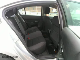 2014 Chevrolet Cruze 1LT with VIN 1G1PC5SB7E7249503, listed as a IAAI auction lot 42005106 with 91,917 mi miles. Bid and sale history available at carsss.com. Image 8.