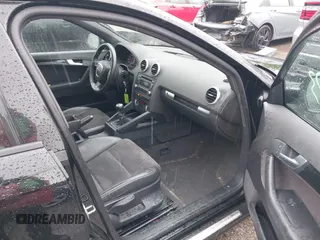 2012 Audi A3 Premium Plus z VIN WAUPEAFM6CA074194, wystawiony jako IAAI lot #42302773 z przebiegiem 176 831 mil mil oraz . Historia ofert i sprzedaży dostępna na DreamBid. Obrazek 5.