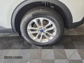 2020 Ford Escape SE с VIN 1FMCU9G63LUB81314, выставлен на аукционе IAAI как лот 42905132 с пробегом 44 436 миль миль и . История ставок и продаж доступна на DreamBid. Изображение 30.