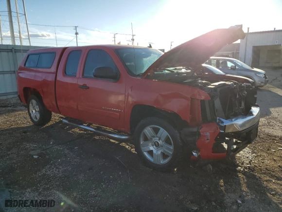 2008 Chevrolet Silverado 1500 LT w/1LT with VIN 1GCEC19J58Z254289, listed as a Copart auction lot 46866135 with 178,260 mi miles and Salvage Title. Bid and sale history available at carsss.com. Image 4.