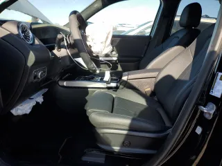 2024 Mercedes-Benz EQB 300 z VIN W1N9M0KB3RN087234, wystawiony jako Copart lot #42293365 z przebiegiem 5 316 mil mil oraz Szkoda całkowita • Salvage title. Historia ofert i sprzedaży dostępna na DreamBid. Obrazek 7.