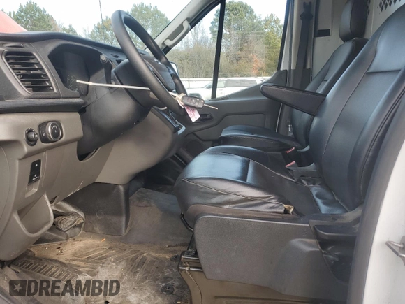 2022 Ford Transit Cargo with VIN 1FTBR1C87NKA45518, listed as a Copart auction lot 84879794 with 54,272 mi miles and Salvage Title. Bid and sale history available at DreamBid. Image 7.