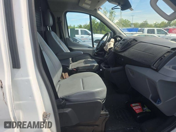2017 Ford Transit z VIN 1FTYE1YM7HKA68149, wystawiony jako IAAI lot #42787309 z przebiegiem 192 344 mil mil oraz . Historia ofert i sprzedaży dostępna na DreamBid. Obrazek 3.