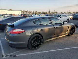 2013 Porsche Panamera S Hybrid with VIN WP0AD2A72DL045039, listed as a Copart auction lot 41502635 with 140,089 mi miles and Clean Title. Bid and sale history available at carsss.com. Image 3.
