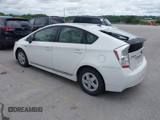 2010 Toyota Prius II z VIN JTDKN3DUXA0215802, wystawiony jako IAAI lot #42494467 z przebiegiem 232 803 mil mil oraz . Historia ofert i sprzedaży dostępna na DreamBid. Obrazek 3.