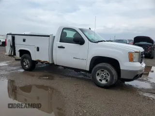 2007 GMC Sierra 1500 with VIN 1GDHC24K07E565150, listed as a Copart auction lot 47963325 with 219,314 mi miles and Salvage Title. Bid and sale history available at DreamBid. Image 4.