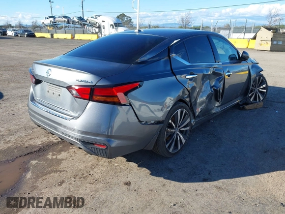 2020 Nissan Altima Platinum with VIN 1N4BL4FV9LN304659, listed as a IAAI auction lot 41507014 with 59,962 mi miles and . Bid and sale history available at carsss.com. Image 4.