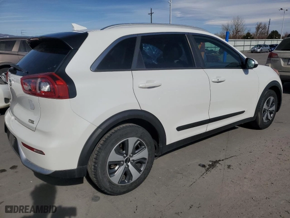 2017 Kia Niro FE with VIN KNDCB3LC1H5045204, listed as a Copart auction lot 48824085 with 125,945 mi miles and Clean Title. Bid and sale history available at carsss.com. Image 3.