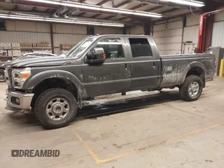 2015 Ford Super Duty F-250 SRW Lariat with VIN 1FT7W2B67FEA92133, listed as a IAAI auction lot 41399580 with 123,051 mi miles. Bid and sale history available at carsss.com. Image 14.