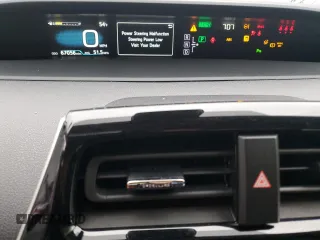 2017 Toyota Prius Two z VIN JTDKBRFU0H3056466, wystawiony jako Copart lot #56998045 z przebiegiem 67 056 mil mil oraz Szkoda całkowita • Salvage title. Historia ofert i sprzedaży dostępna na DreamBid. Obrazek 9.