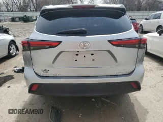 2021 Toyota Highlander XLE z VIN 5TDGZRBH4MS081292, wystawiony jako Copart lot #53674315 z przebiegiem 85 895 mil mil oraz Szkoda całkowita • Salvage title. Historia ofert i sprzedaży dostępna na DreamBid. Obrazek 6.