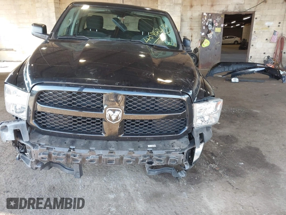 2018 Ram 1500 Express with VIN 1C6RR7FGXJS302502, listed as a IAAI auction lot 40942179 with 91,557 mi miles. Bid and sale history available at carsss.com. Image 6.