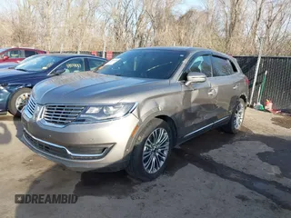 2016 Lincoln MKX Reserve with VIN 2LMPJ6LR5GBL84004, listed as a IAAI auction lot 41816670 with 55,199 mi miles. Bid and sale history available at carsss.com. Image 2.