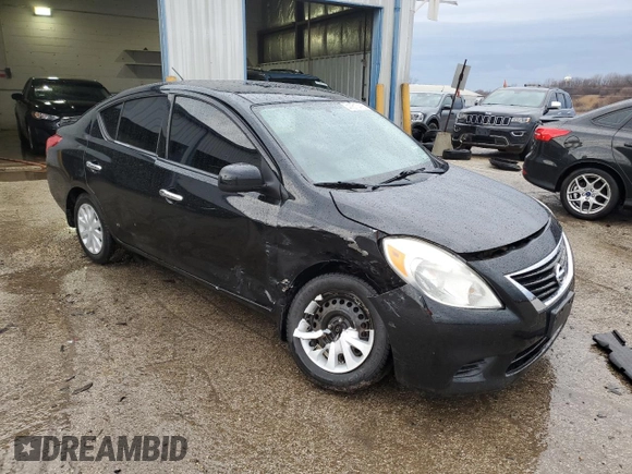 2014 Nissan Versa S with VIN 3N1CN7AP1EL839011, listed as a Copart auction lot 47817415 with 63,059 mi miles and Salvage Title. Bid and sale history available at DreamBid. Image 4.