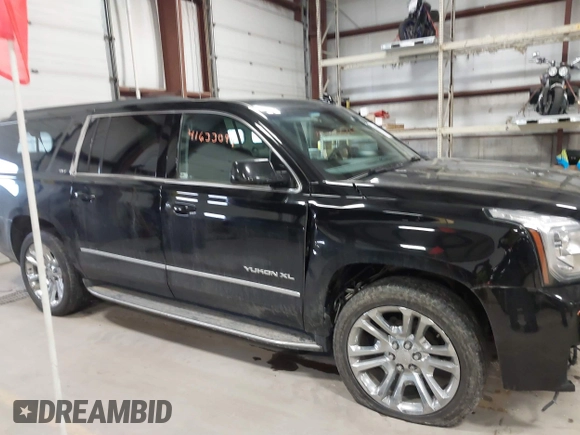 2018 GMC Yukon XL SLT with VIN 1GKS2GKC2JR213729, listed as a IAAI auction lot 41633094 with 83,656 mi miles. Bid and sale history available at carsss.com. Image 13.