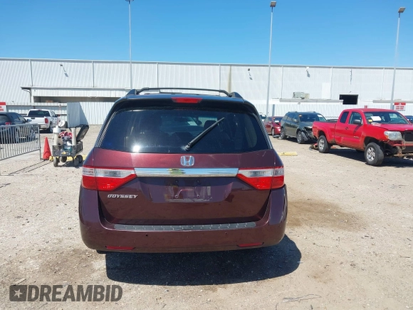 2011 Honda Odyssey EX with VIN 5FNRL5H42BB021438, listed as a IAAI auction lot 41978690 with 190,495 mi miles and . Bid and sale history available at carsss.com. Image 17.