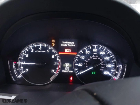 2014 Acura RLX Tech Pkg with VIN JH4KC1F58EC006870, listed as a IAAI auction lot 41142410 with 176,847 mi miles. Bid and sale history available at carsss.com. Image 7.