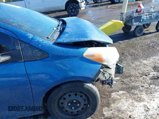 2013 Toyota Yaris L with VIN JTDKTUD32DD545255, listed as a IAAI auction lot 41356657 with 170,692 mi miles. Bid and sale history available at carsss.com. Image 6.