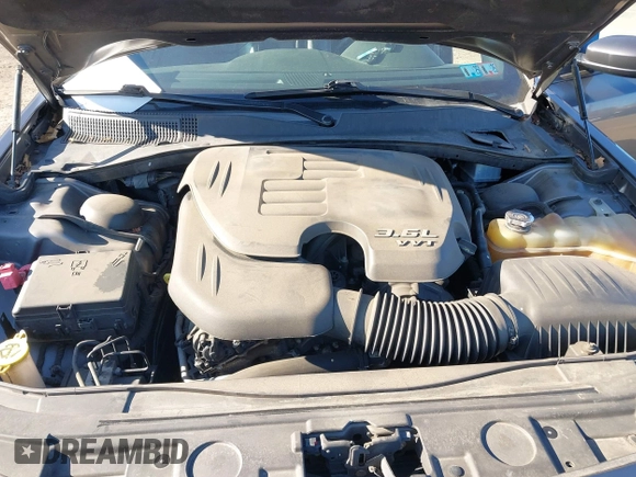 2014 Chrysler 300 with VIN 2C3CCAGG8EH298091, listed as a IAAI auction lot 41760483 with 141,663 mi miles. Bid and sale history available at carsss.com. Image 10.