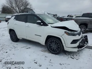 2022 Jeep Compass High Altitude with VIN 3C4NJDCB7NT207194, listed as a Copart auction lot 44156755 with 38,128 mi miles and Salvage Title. Bid and sale history available at carsss.com. Image 4.