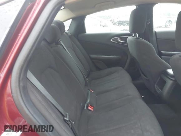 2015 Chrysler 200 Limited with VIN 1C3CCCAB2FN554081, listed as a IAAI auction lot 40832224 with 149,752 mi miles. Bid and sale history available at carsss.com. Image 8.