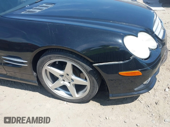 2007 Mercedes-Benz SL 550 с VIN WDBSK71F07F121213, выставлен на аукционе IAAI как лот 42210962 с пробегом 96 088 миль миль и . История ставок и продаж доступна на DreamBid. Изображение 17.