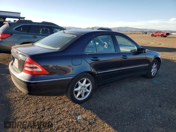 2001 Mercedes-Benz C 320 with VIN WDBRF64J61F078422, listed as a Copart auction lot 78873084 with 236,278 mi miles and Salvage Title. Bid and sale history available at DreamBid. Image 3.