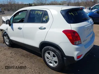 2020 Chevrolet Trax LS with VIN KL7CJNSB1LB090397, listed as a IAAI auction lot 41889908 with 100,435 mi miles. Bid and sale history available at carsss.com. Image 3.