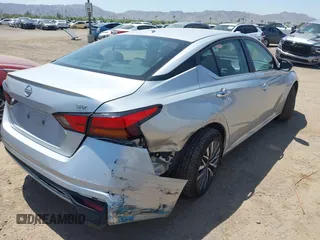2024 Nissan Altima SV z VIN 1N4BL4DV4RN304323, wystawiony jako IAAI lot #42478247 z przebiegiem 47 968 mil mil oraz . Historia ofert i sprzedaży dostępna na DreamBid. Obrazek 4.