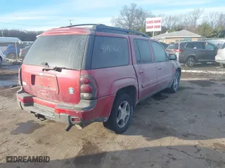 2005 Chevrolet TrailBlazer LS with VIN 1GNET16S456110380, listed as a IAAI auction lot 41440720 with 151,700 mi miles. Bid and sale history available at carsss.com. Image 4.