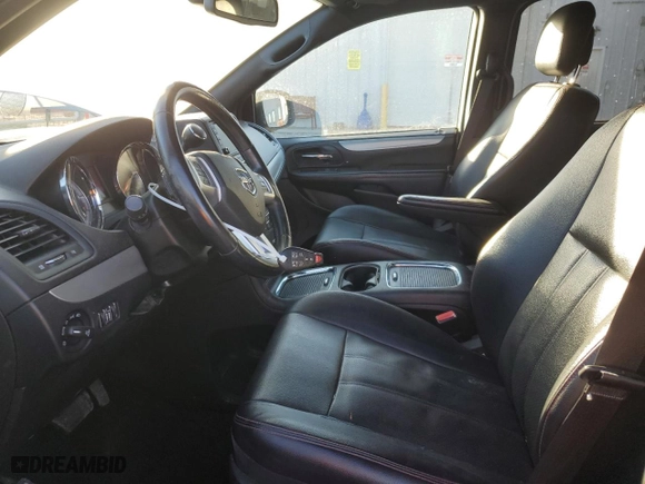 2018 Dodge Grand Caravan GT with VIN 2C4RDGEG5JR284212, listed as a Copart auction lot 42642745 with 141,374 mi miles and Salvage Title. Bid and sale history available at carsss.com. Image 7.