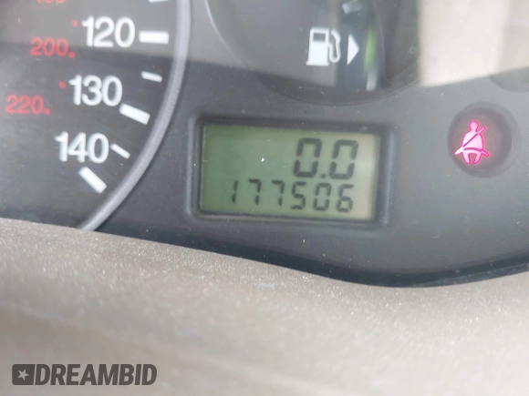 2005 Ford Focus S with VIN 1FAFP34N15W115018, listed as a IAAI auction lot 42078355 with 177,506 mi miles. Bid and sale history available at carsss.com. Image 7.