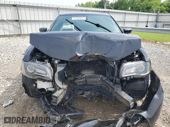 2019 Chrysler 300 S z VIN 2C3CCABG0KH565971, wystawiony jako Copart lot #56640265 z przebiegiem Nie podano mil oraz Czysty tytuł • Clean title. Historia ofert i sprzedaży dostępna na DreamBid. Obrazek 5.