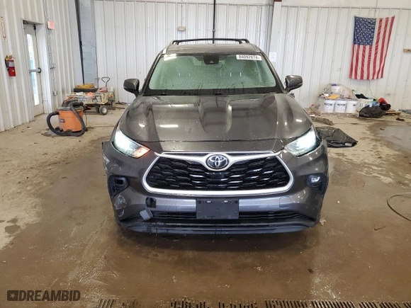 2020 Toyota Highlander XLE with VIN 5TDHZRAH2LS013609, listed as a Copart auction lot 84092874 with 53,601 mi miles and Salvage Title. Bid and sale history available at carsss.com. Image 5.