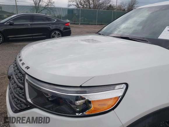 2022 Ford Explorer XLT with VIN 1FMSK8DH6NGC07066, listed as a IAAI auction lot 41856343 with 31,711 mi miles and . Bid and sale history available at DreamBid. Image 6.