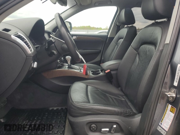 2014 Audi Q5 Premium Plus z VIN WA1DGAFP5EA062075, wystawiony jako Copart lot #52490205 z przebiegiem 222 786 mil mil oraz Szkoda całkowita • Salvage title. Historia ofert i sprzedaży dostępna na DreamBid. Obrazek 7.