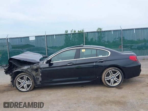 2013 BMW 6 Series 650i xDrive with VIN WBA6B4C56DD098367, listed as a IAAI auction lot 39926691 with 99,178 mi miles. Bid and sale history available at carsss.com. Image 13.