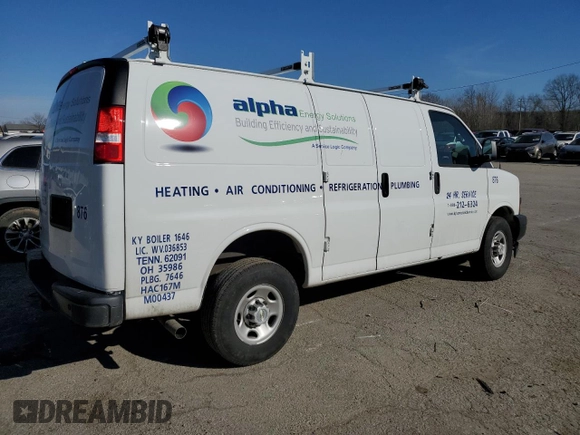 2023 Chevrolet Express Cargo with VIN 1GCWGAFP1P1241988, listed as a Copart auction lot 43532635 with 24,646 mi miles and Salvage title. Bid and sale history available at DreamBid. Image 3.