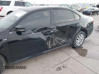2014 Volkswagen Passat Wolfsburg Edition с VIN 1VWAT7A30EC028218, выставлен на аукционе IAAI как лот 41711943 с пробегом 131 041 миль миль и . История ставок и продаж доступна на DreamBid. Изображение 6.