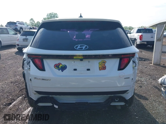2022 Hyundai Tucson SE z VIN 5NMJACAE3NH012650, wystawiony jako IAAI lot #42137835 z przebiegiem 107 599 mil mil oraz . Historia ofert i sprzedaży dostępna na DreamBid. Obrazek 17.